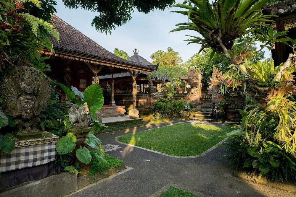 Puri Anyar Heritage