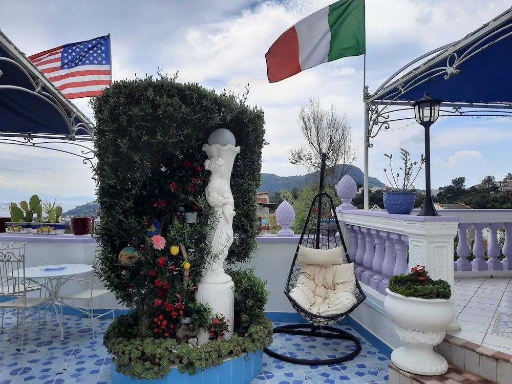 Villa Lesto Holiday Home - Ischia Apartments photo 3