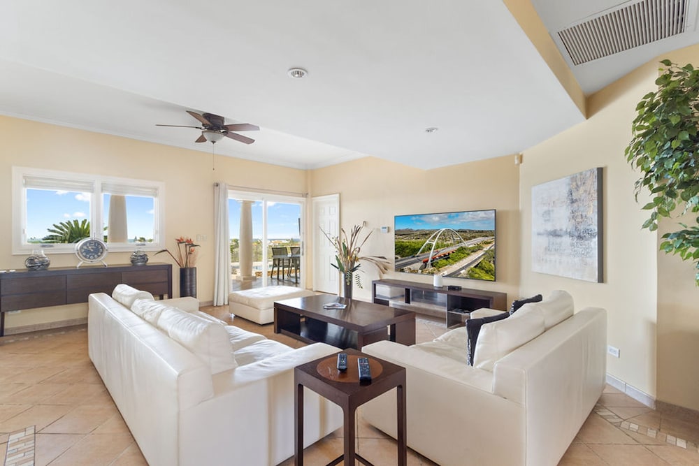 Exclusive Golf Villa Close 2 Beach Private Pool