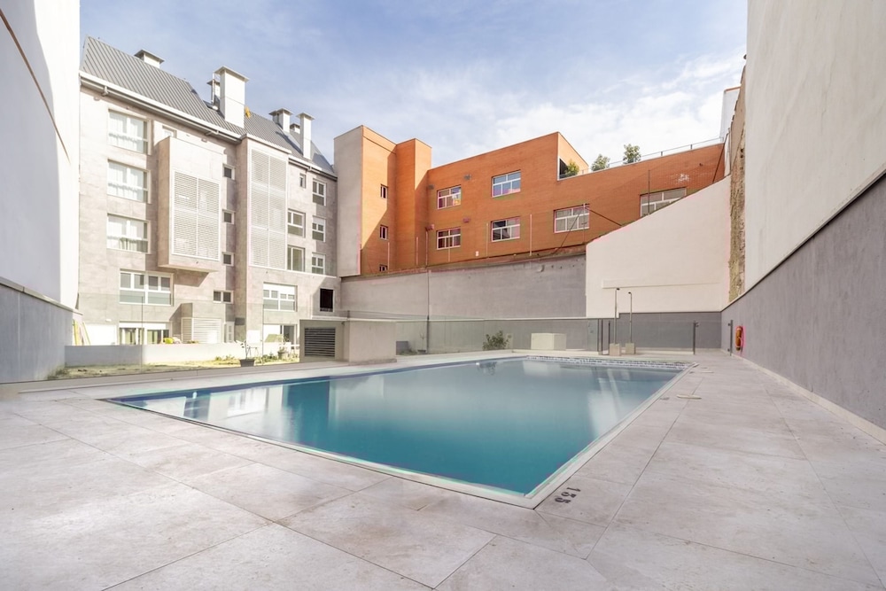 Carranque - 1 Bedroom and Pool in Castilla