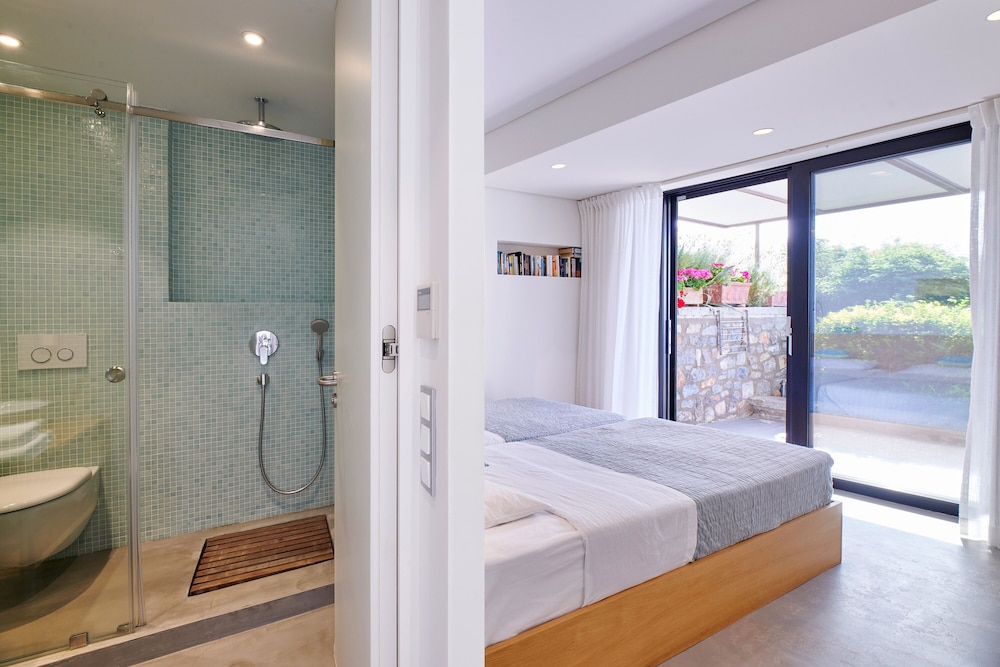 Cape Kitries photo 2