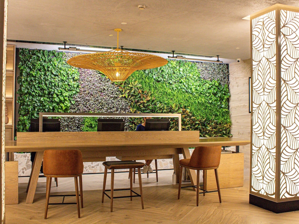 ibis World Trade Centre Dubai - Image 5