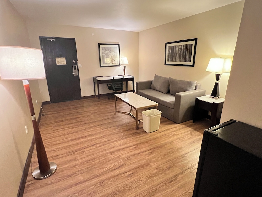 Alhambra Hotel