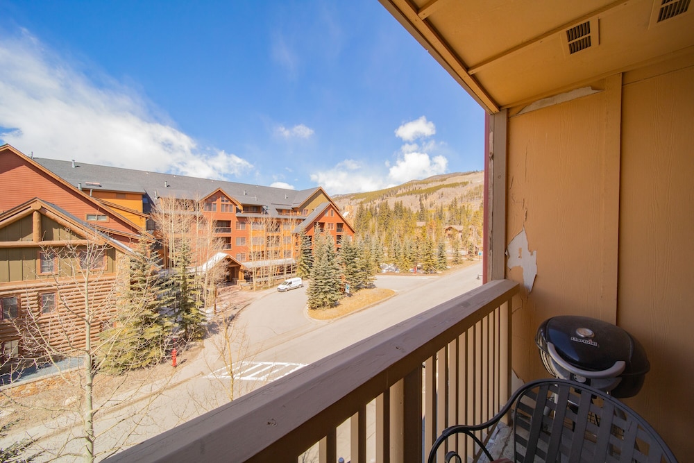 Red Hawk Lodge 2297