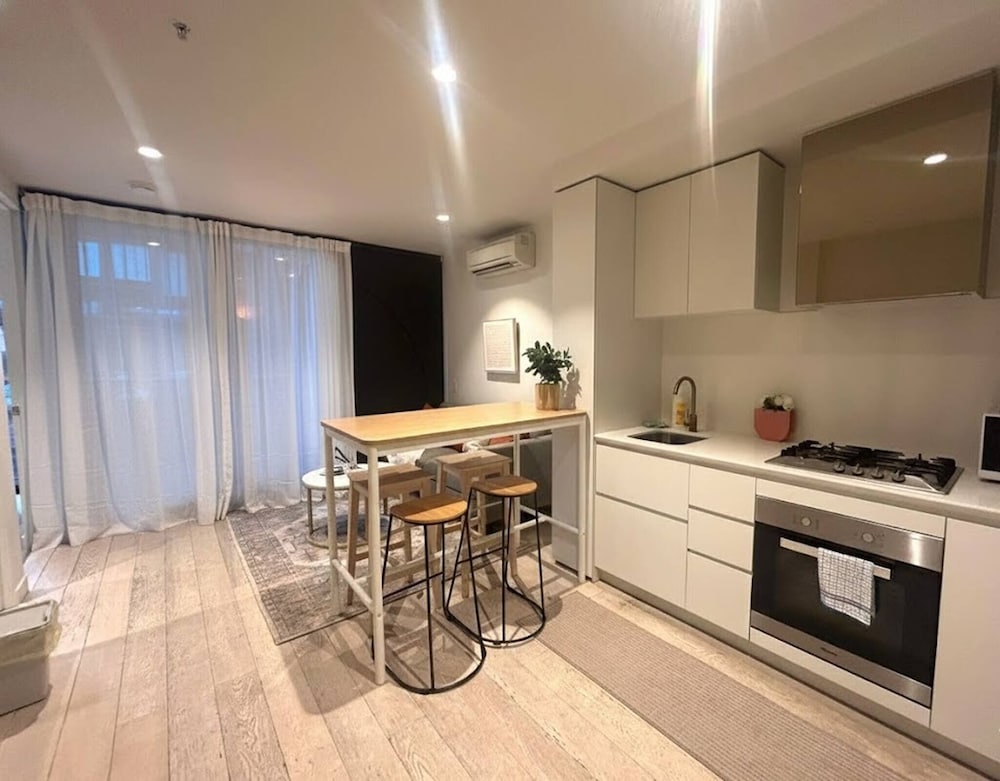 Smart Stay Mel CBD With 2 Beds