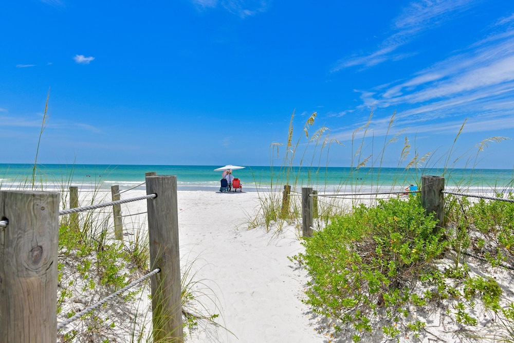 Anna Maria Island Beach Palace