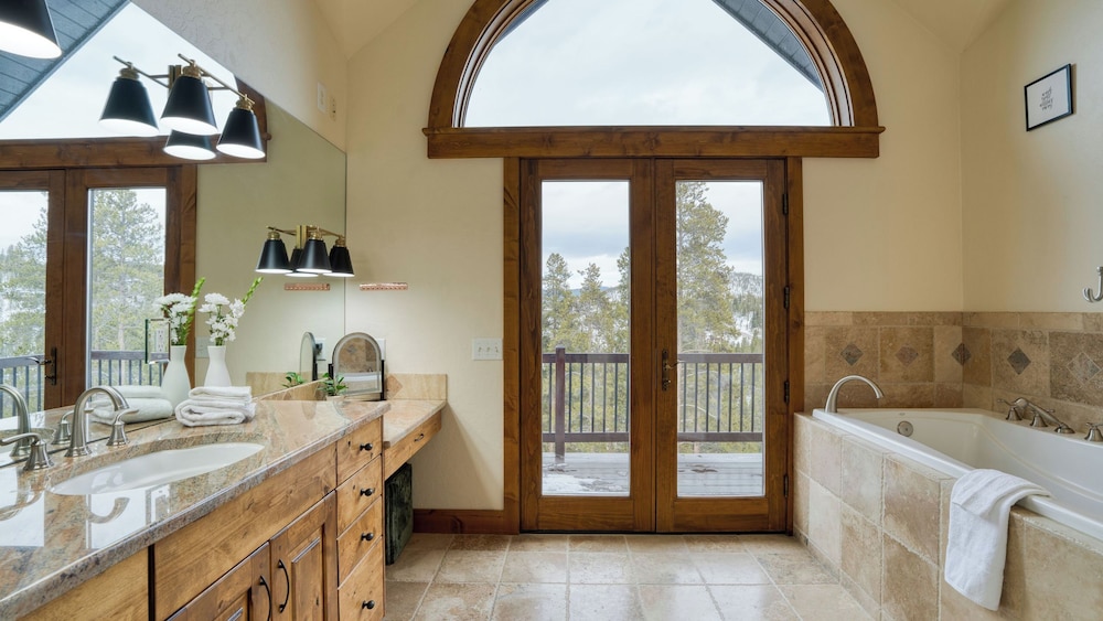 Skate Bowl, Hot Tub & Game Room Breckenridge Adventure Chalet by Avantstay