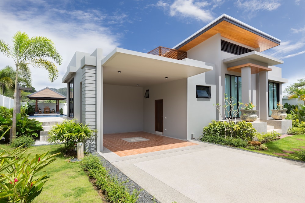 Nai Harn Baan-Bua Villas