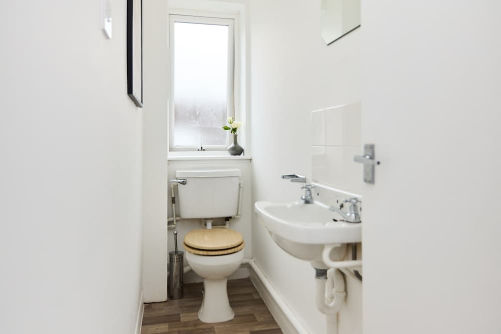 The Oxford Garden House - Spacious 5-bed Oxford Home With Garden Balcony