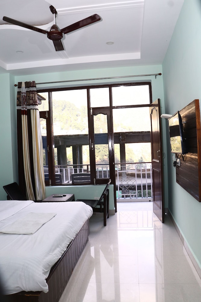 Hotel Hillora Mcleodganj