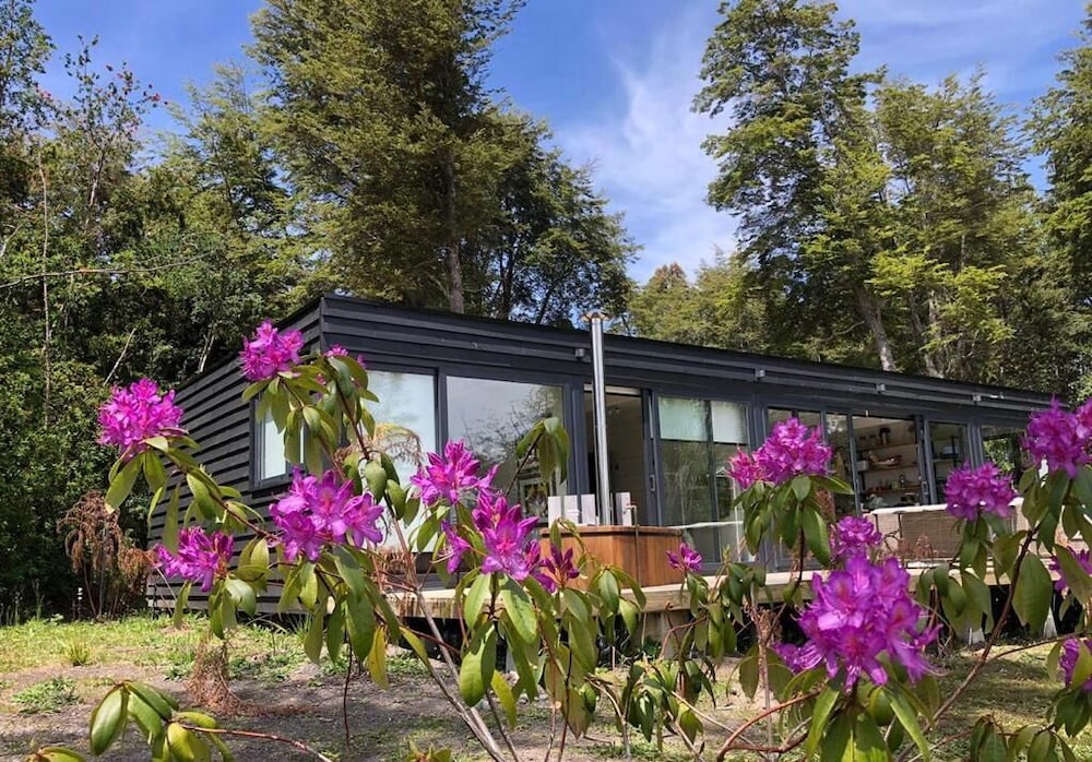 Calma Cabins