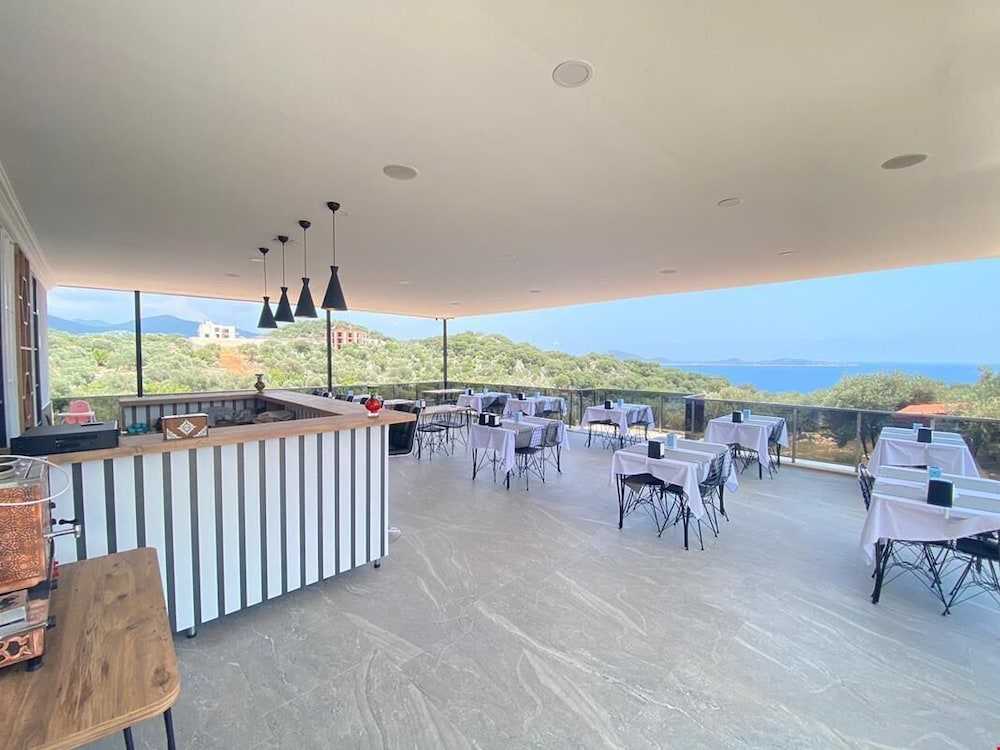Terra Rossa Stone Houses Otel Kaş