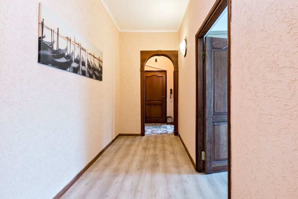 MaxRealty24 Zemlyanoy Val