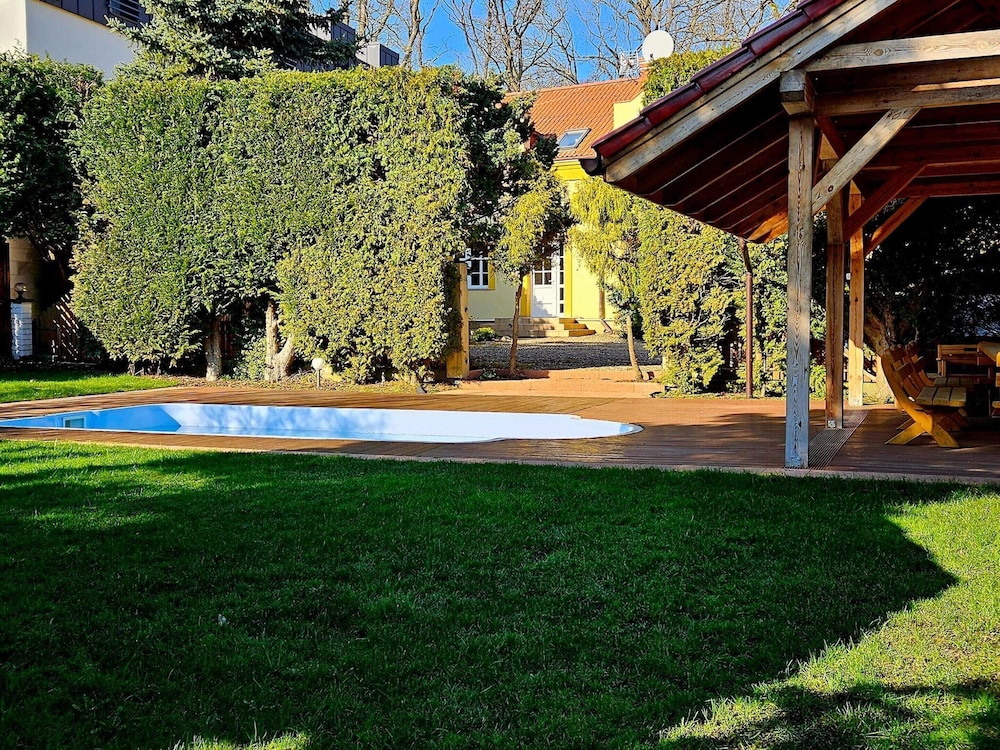 Holiday Home Near Baltic Sea and Lake Kolczewo