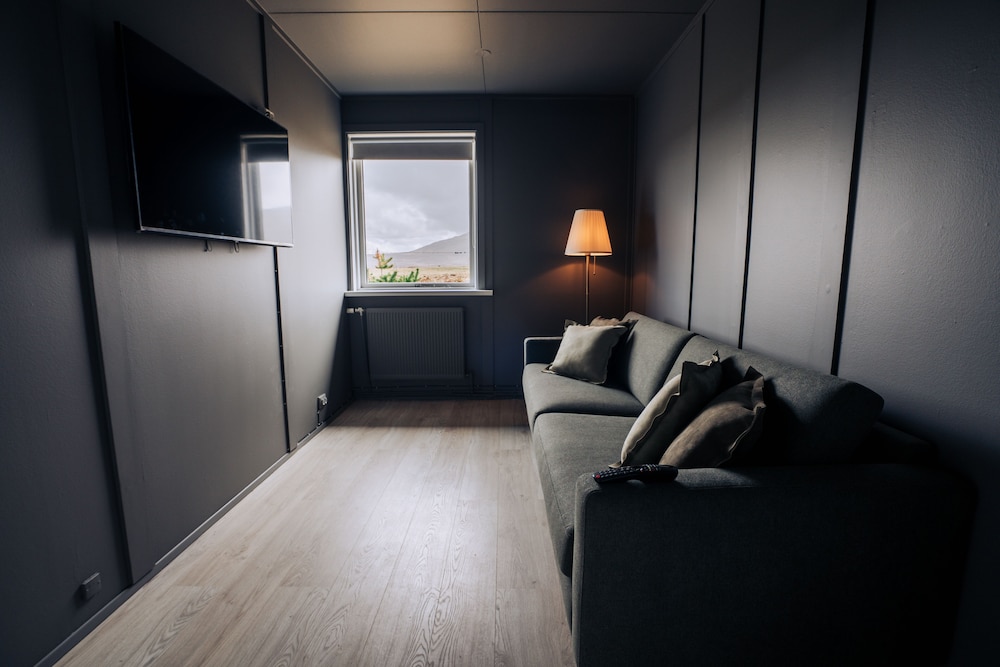 Golden Circle Luxury Cottages view 4