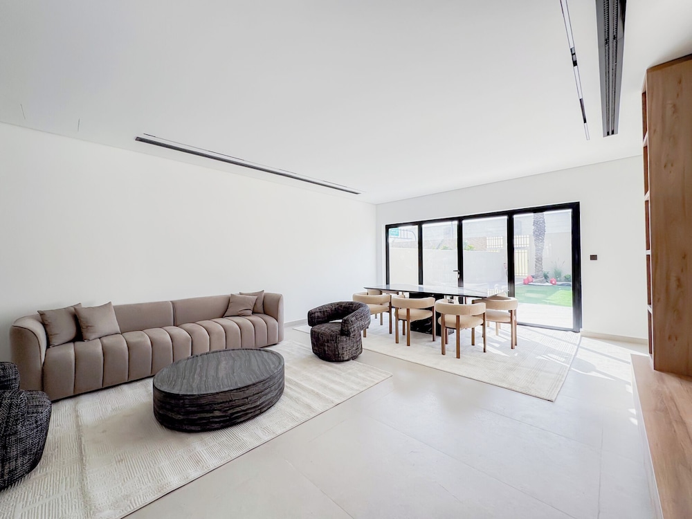 Designer Furnished Villa Luxury Finishes