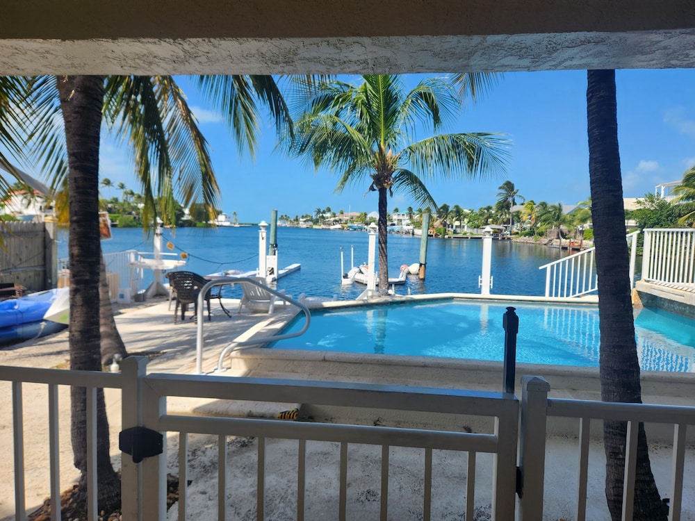 Palm Tree Cove Resort view 2
