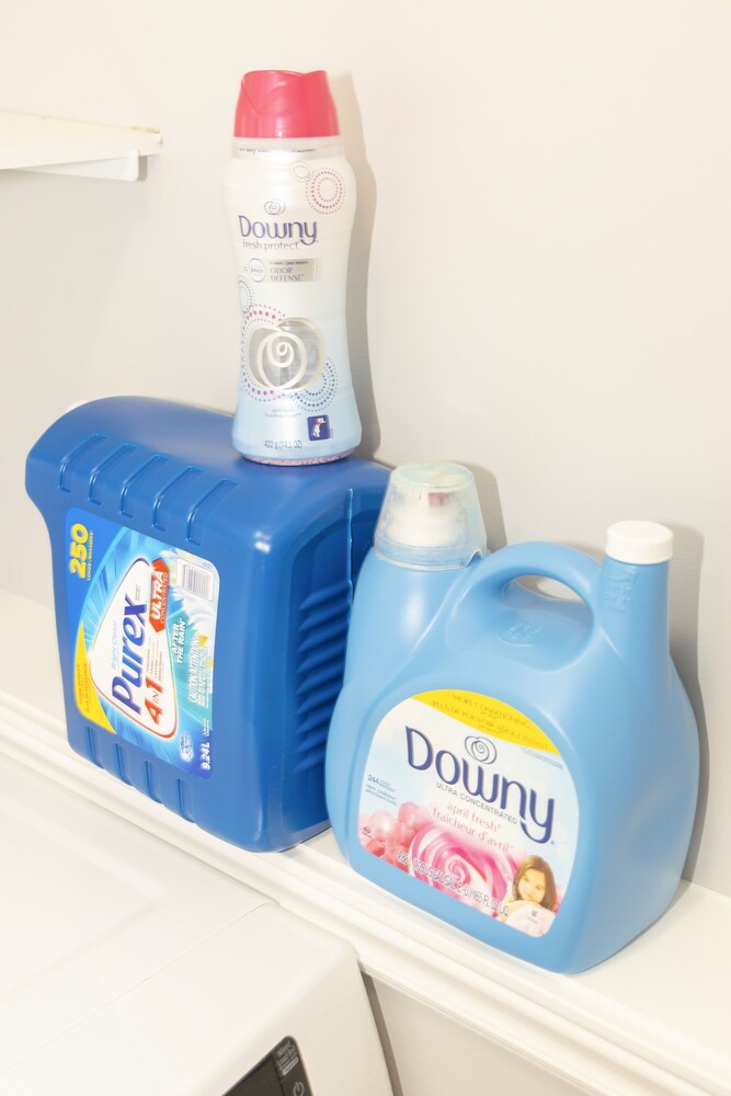 2298 Setchfield Ave - Image 2