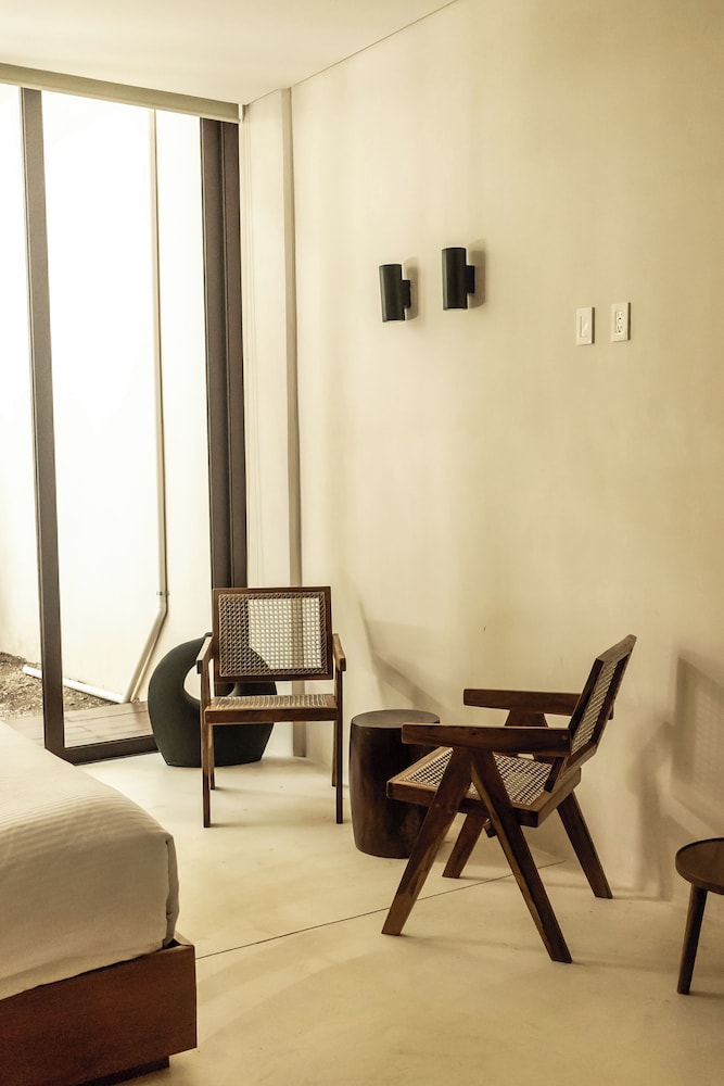 BT Homes - Zama Boho