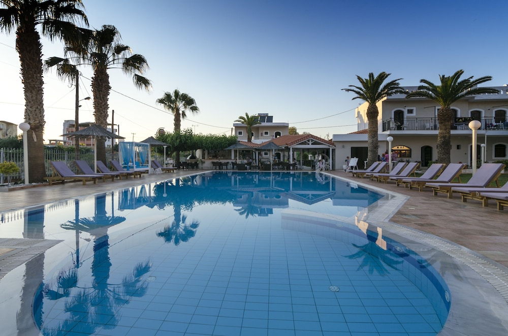 Stelios Gardens