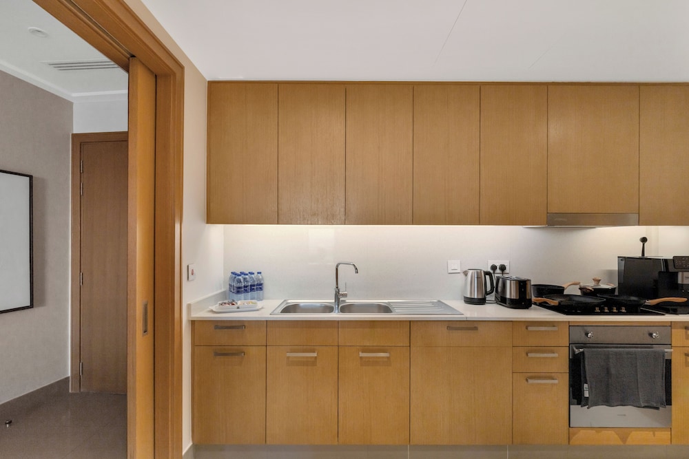 Roomszy Residences - Opera Grand