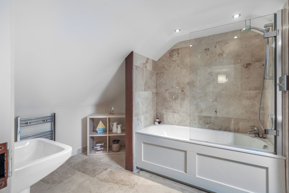 The Coach House - North East Escapes