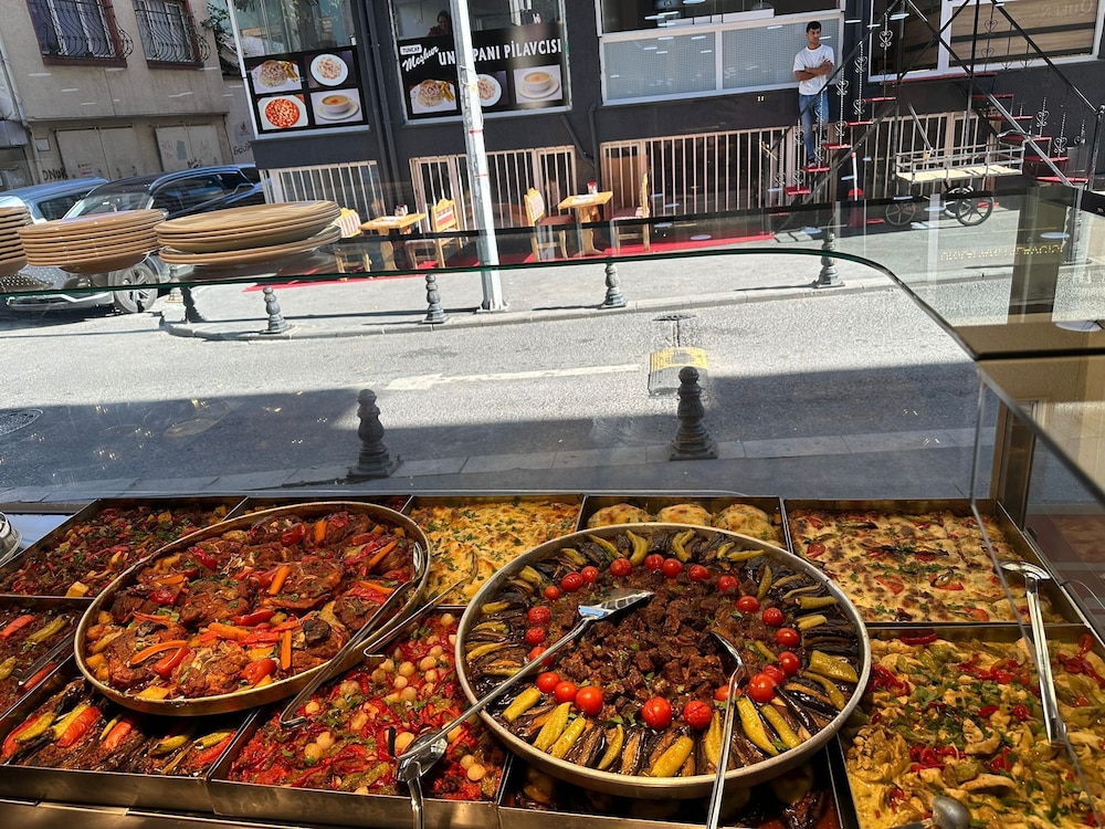 Kraliçe Oteli - Image 7