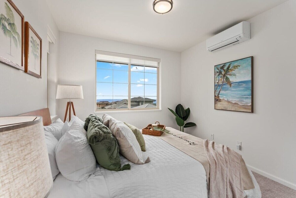 @ Marbella Lane - Stunning Gem w/ MT & Ocean Views