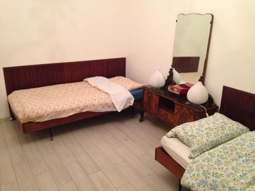 Apartment in southern Milan Melegnano view 4