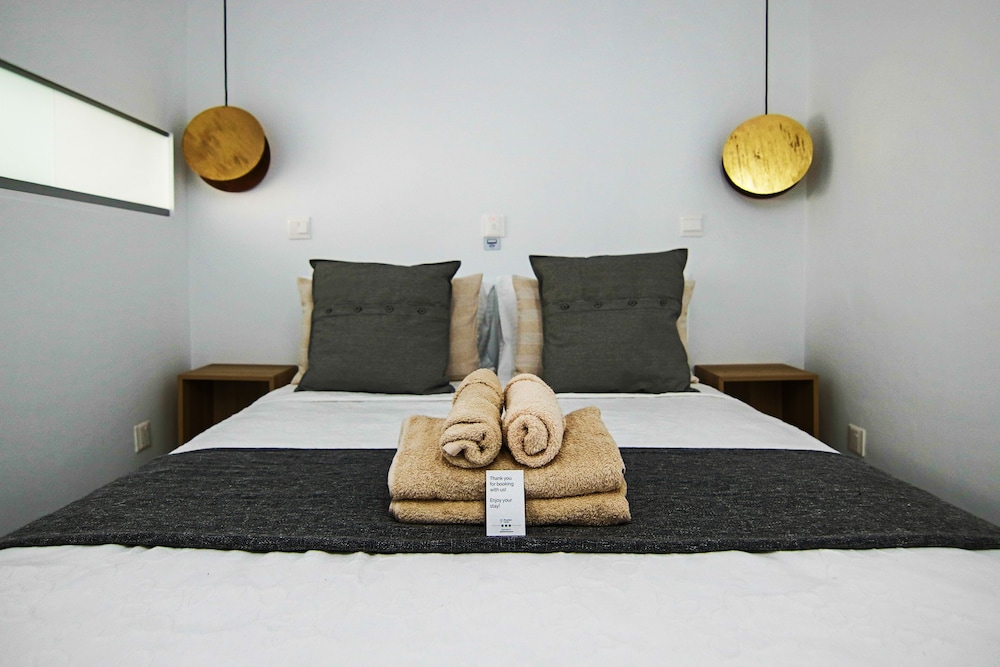 Phaedrus Living Seaside Luxury Flat Athina 108 view 3