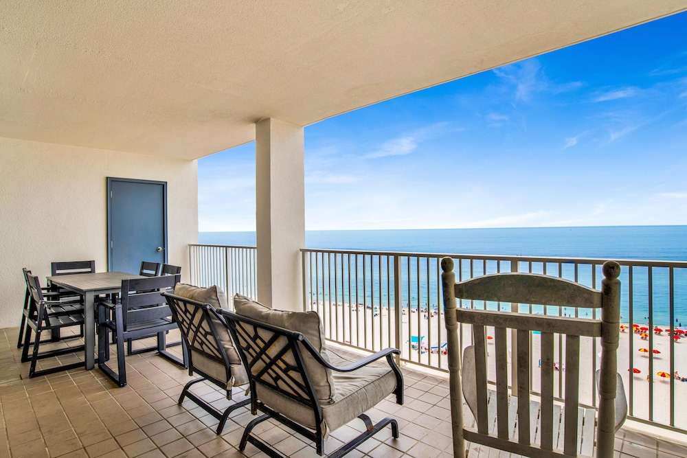 Windward Pointe 1002