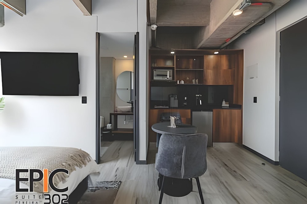Epic Suite 302 Deluxe Aeropuerto