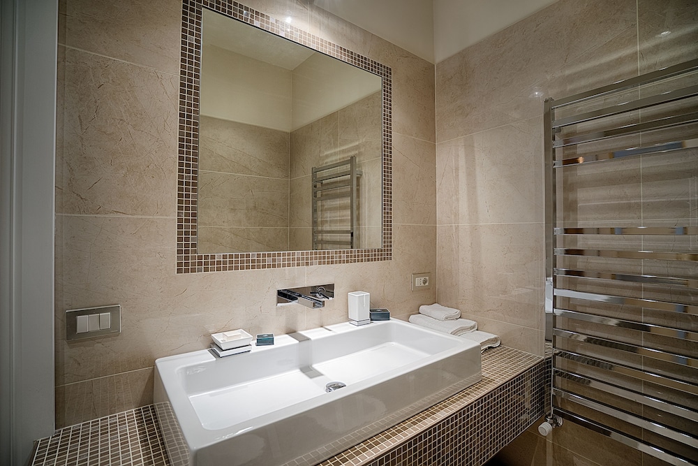 Alta Luxury Apartments - Frezza Apartment