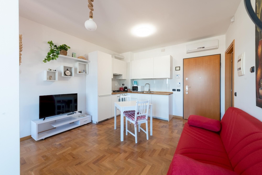 Casa Titty in Roma With 1 Bedrooms and 1 Bathrooms