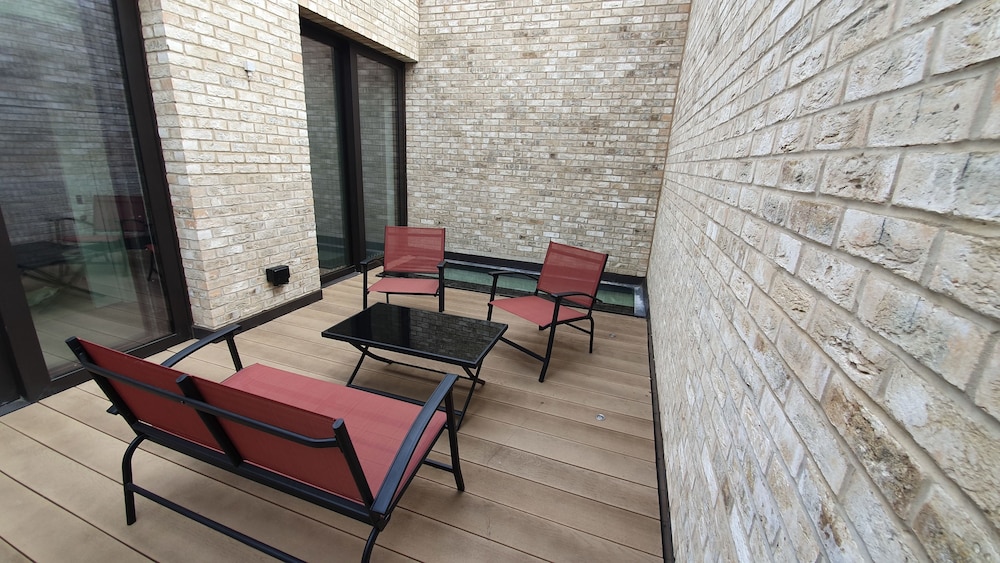 outdoor bbq area