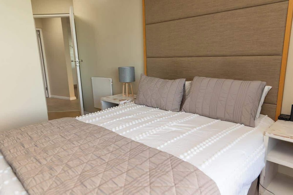 Holiday Apartment, Lagoon Beach