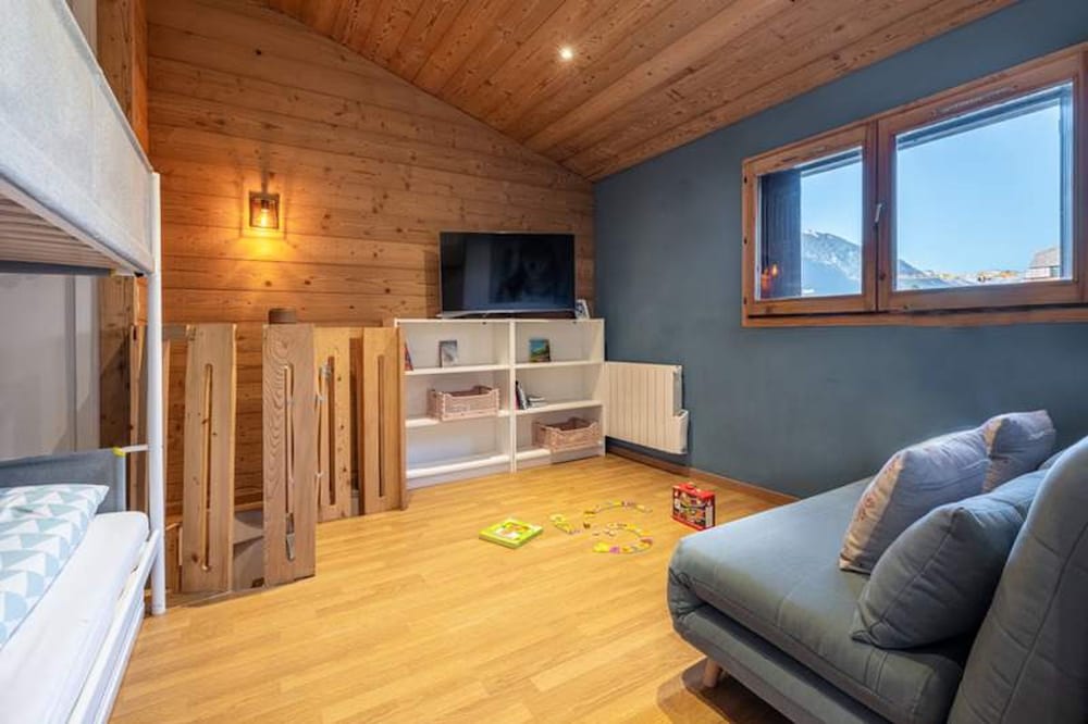 Comfortable Duplex in the City-center of Chamonix