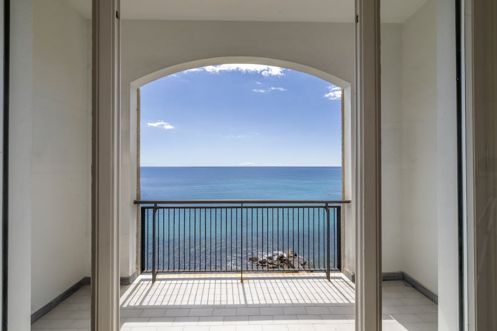 The Sound of the Sea by Wonderful Italy