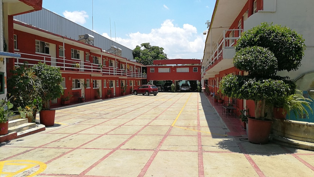 Hotel Arisa Oaxaca - Property Image 1