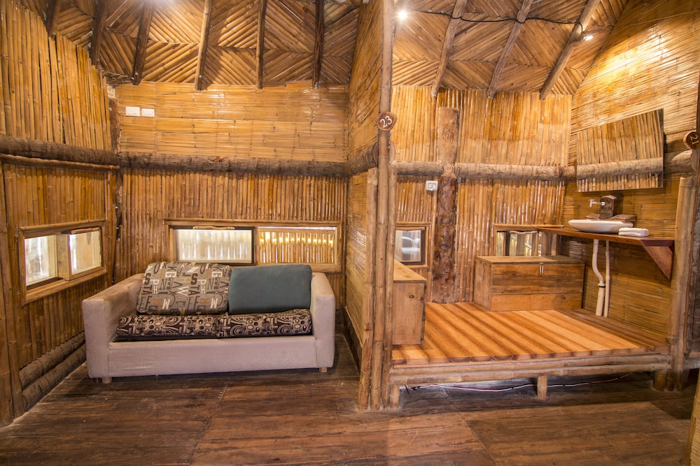 Cancun Vacations - Bambu Gran Palas Hostel Party - Property Image 15