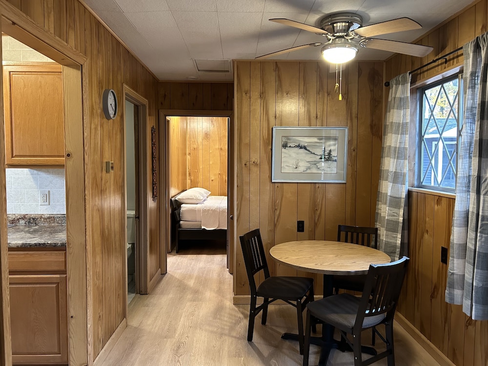 Lake City Vacations - Hidden Haven Cottages - Property Image 8