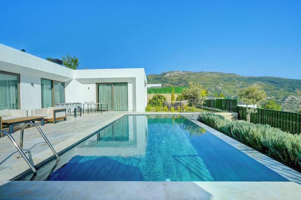 Villa Mars 6 - PLANET LUXURY VILLAS