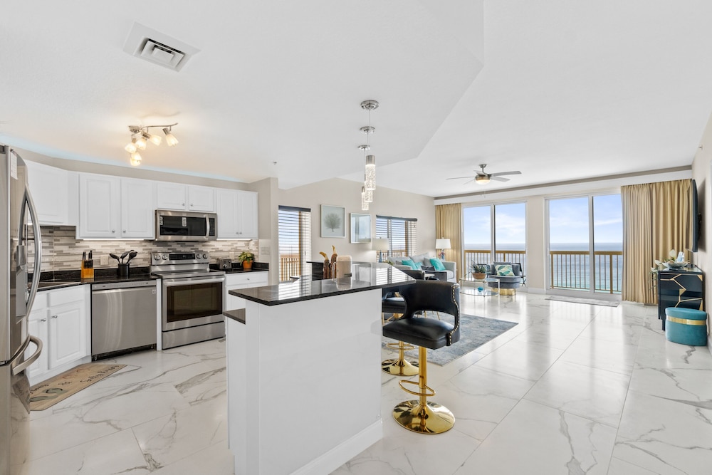 Calypso Beach Resort by Panhandle Getaways