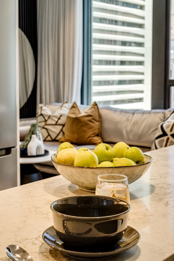 Classy 1bed Apartment in Cape Town City Suite 1001