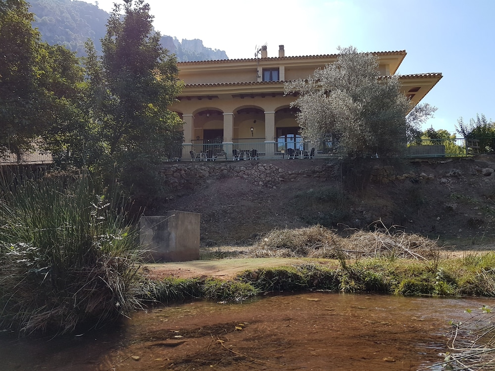 Hospedium Hostal Sierra del Agua