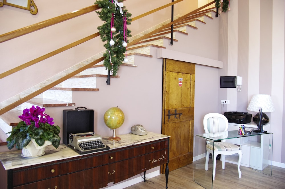 B & B La Cornice - Gina Room With Bathroom and Private Terrace