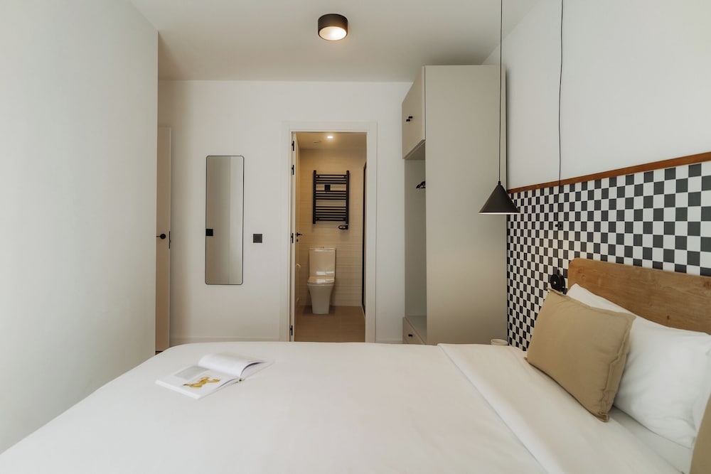 Via Monte Apartments