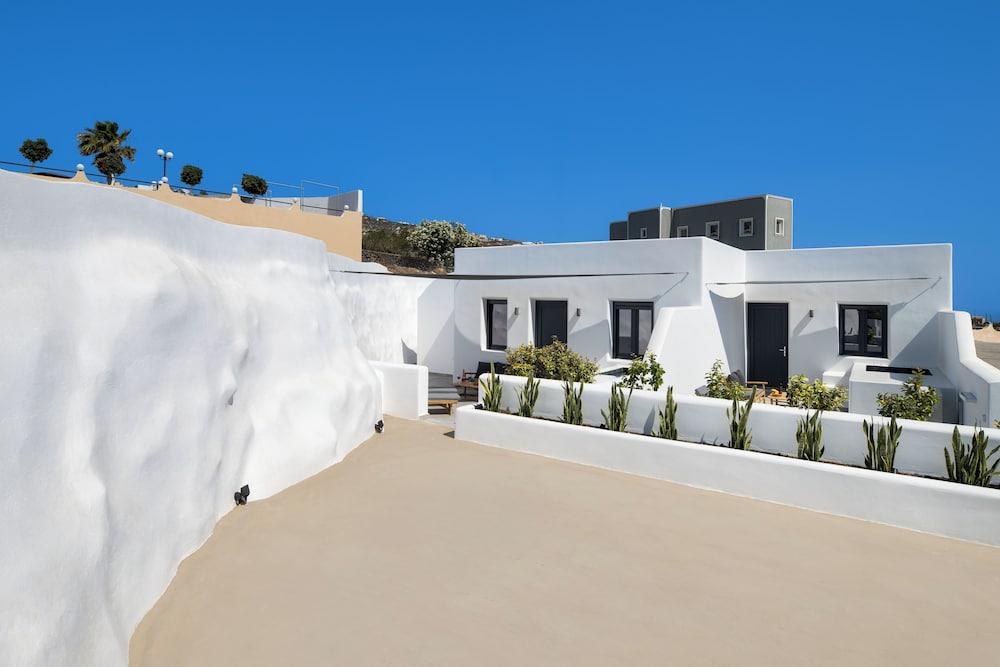Terra Vecchia Suites