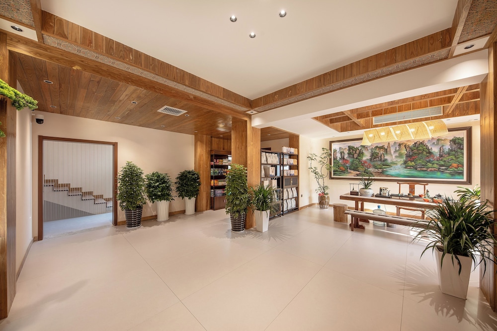 Zhangjiajie Valley Love Holiday Hotel