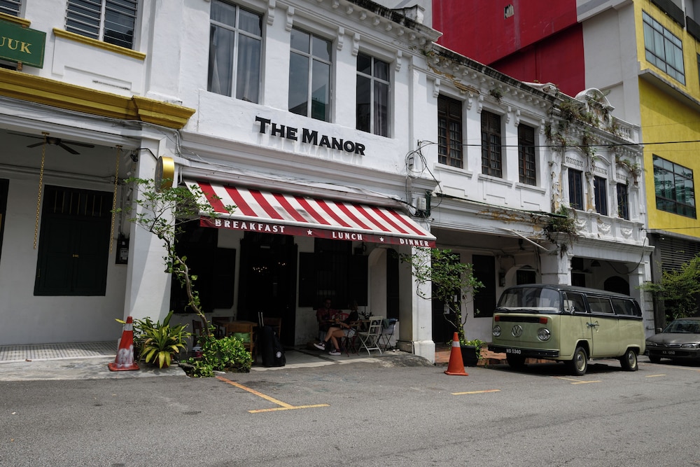 The Manor By Mingle